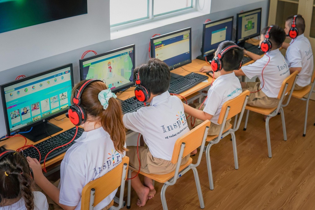 Bắt kịp thời đại với xu hướng tiếp cận khoa học - công nghệ - 2 Bắt kịp thời đại với xu hướng tiếp cận khoa học - công nghệ - 2