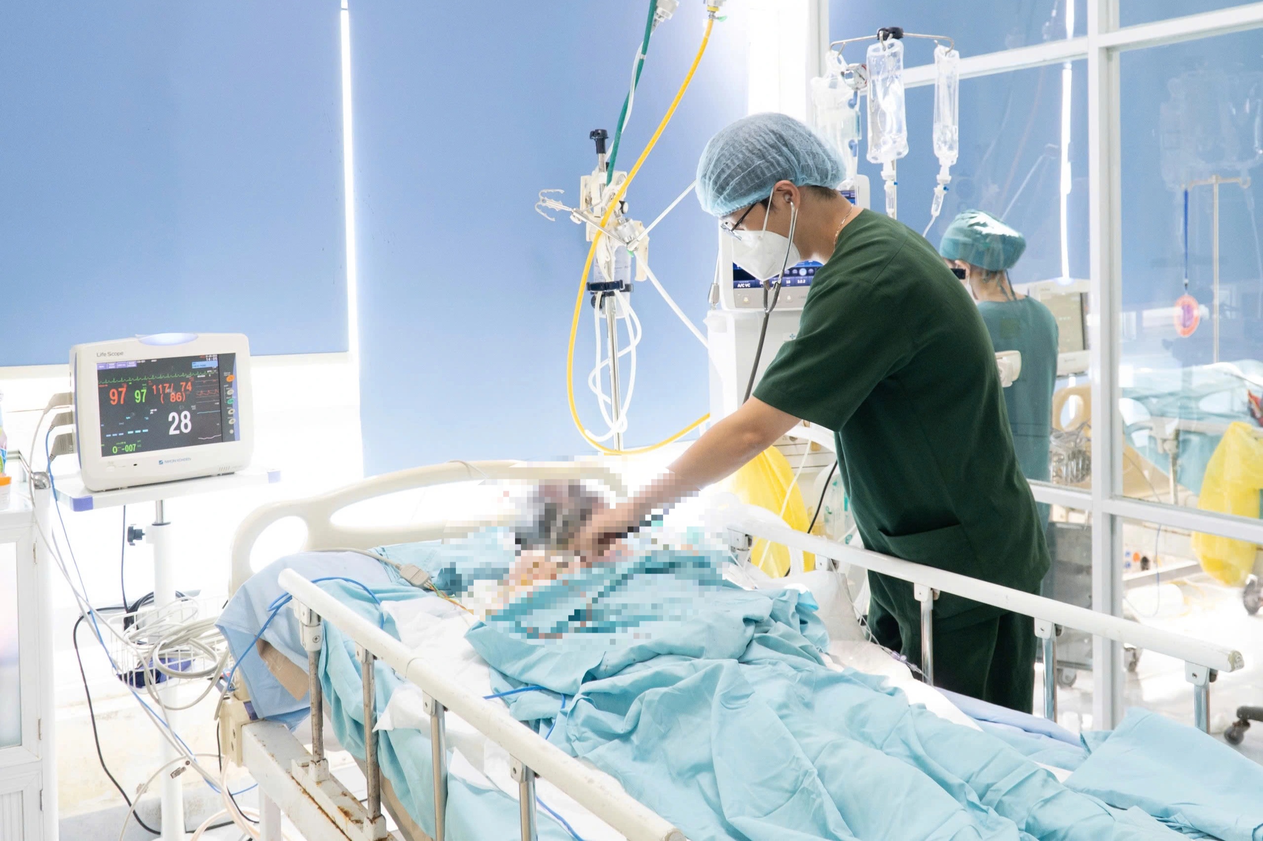 Vụ nổ lớn tại Công ty SGI Vina: Một nạn nhân tiên lượng xấu - 1