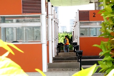 Những trạm thu phí bỏ hoang giữa Sài Gòn