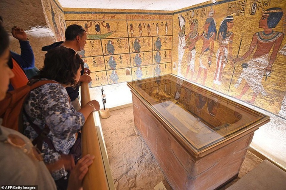 Giải mã bí ẩn trong mộ vị Pharaoh nổi tiếng nhất Ai Cập chứa nhiều đồ ăn - 5 Giải mã bí ẩn trong mộ vị Pharaoh nổi tiếng nhất Ai Cập chứa nhiều đồ ăn - 5