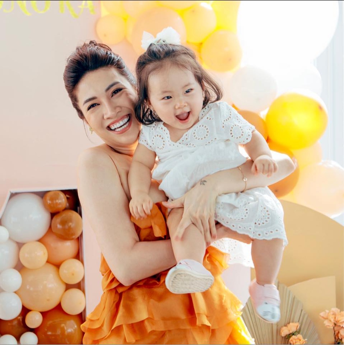 Hành trình làm mẹ gian nan của ca sĩ Pha Lê sau 13 lần sảy thai - 3 Hành trình làm mẹ gian nan của ca sĩ Pha Lê sau 13 lần sảy thai - 3