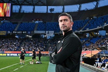 HLV Harry Kewell: Nổi danh trên sân cỏ, lận đận nghề huấn luyện viên