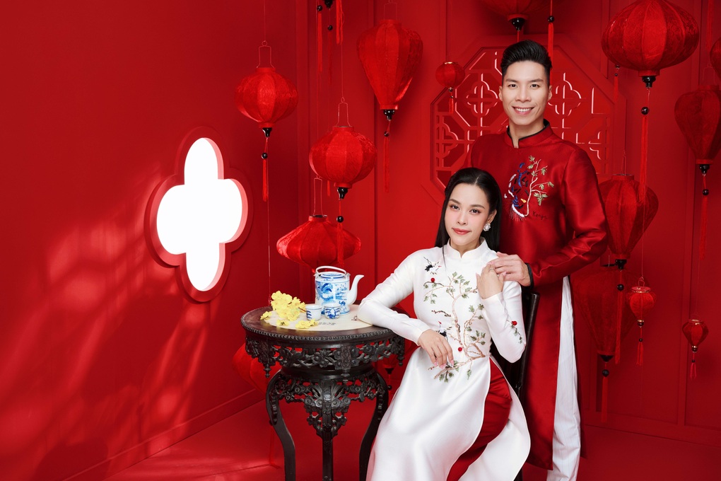 O Sen Ngọc Mai - Quốc Nghiệp làm đám cưới sau gần một thập kỷ chung sống - 1 O Sen Ngọc Mai - Quốc Nghiệp làm đám cưới sau gần một thập kỷ chung sống - 1