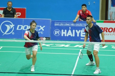 Gần 200 VĐV tranh tài tại giải vô địch cầu lông trẻ quốc gia 2025