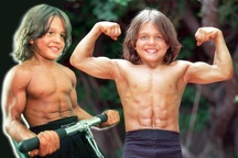 Cậu bé từng tự học ở nhà để chuyên tâm tập luyện thành lực sĩ giờ ra sao?