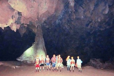 Xuyên “hang Tối” khám phá Phong Nha - Kẻ Bàng