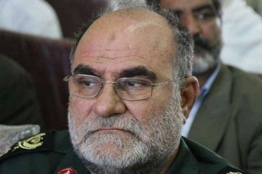 Lau súng, tướng Iran vô tình bắn vào đầu tử vong