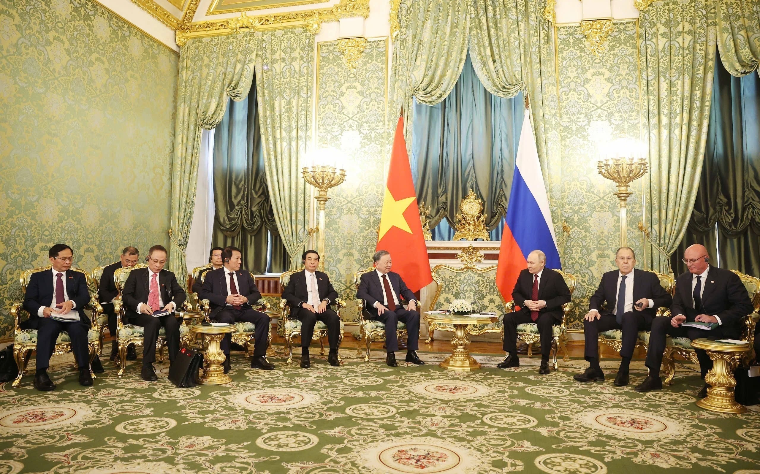 Tổng Bí thư Tô Lâm hội đàm hẹp với Tổng thống Nga Vladimir Putin - 2
