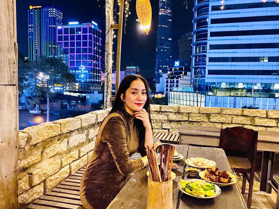 Sau 10 năm “vô tâm”, Phan Hiển khiến Khánh Thi rơi nước mắt xúc động - 1 Sau 10 năm “vô tâm”, Phan Hiển khiến Khánh Thi rơi nước mắt xúc động - 1