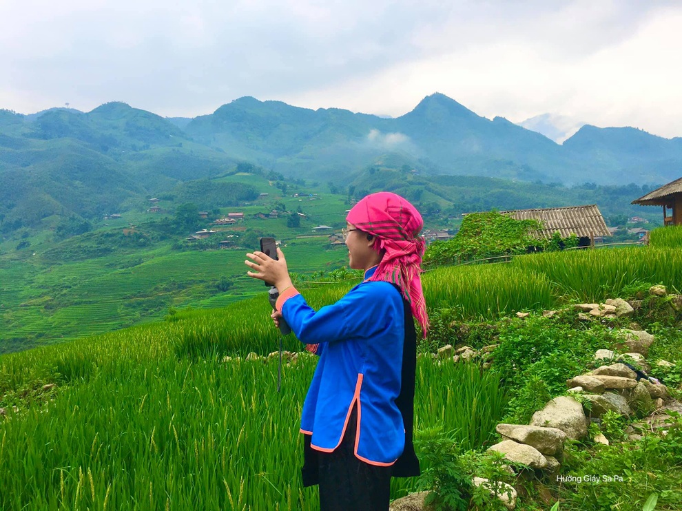Cô gái dân tộc mở tour online, đưa du khách khám phá Sa Pa qua màn hình - 4 Cô gái dân tộc mở tour online, đưa du khách khám phá Sa Pa qua màn hình - 4
