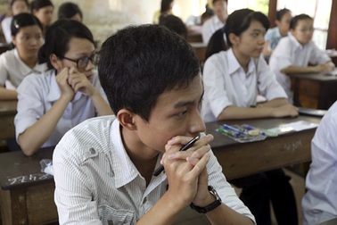 Sinh viên phải kiểm tra sức khỏe trước khi nhập học 