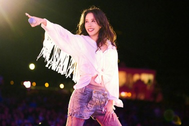 Nhan sắc tuổi 55 trẻ đẹp bất chấp thời gian của "tình cũ" Châu Tinh Trì