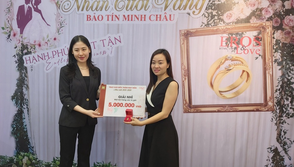 Mua trang sức cưới Bảo Tín Minh Châu trúng thưởng gấp 4 lần giá trị - 2