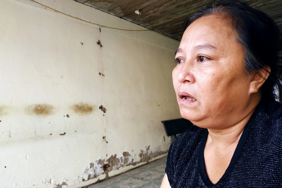 Nhà mình nghèo quá, cha mẹ gả con đi... để mà lấy tiền trả nợ, cứu anh - 3 Nhà mình nghèo quá, cha mẹ gả con đi... để mà lấy tiền trả nợ, cứu anh - 3