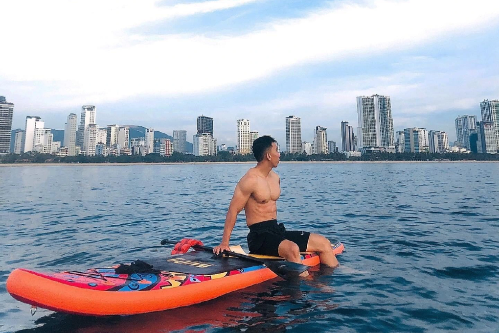 Chèo SUP săn bình minh cực chill ở Nha Trang - 6 Chèo SUP săn bình minh cực chill ở Nha Trang - 6