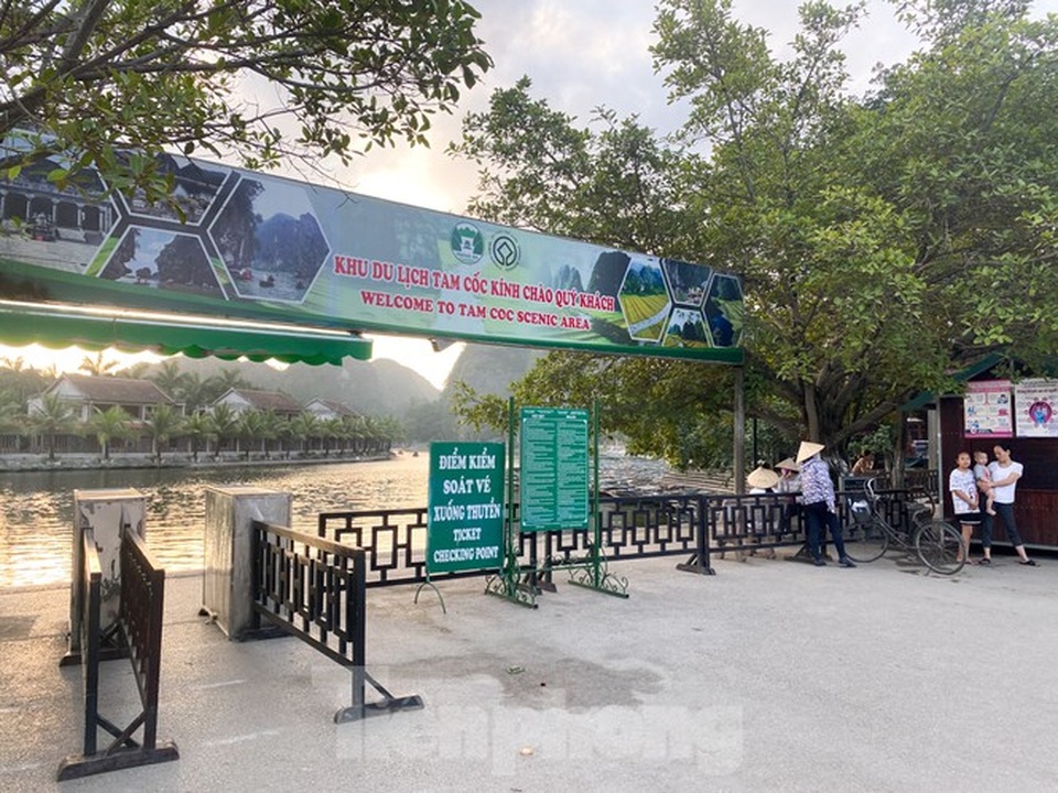 Nữ lái đò Tam Cốc, Bích Động thất nghiệp vì dịch COVID-19 - 2