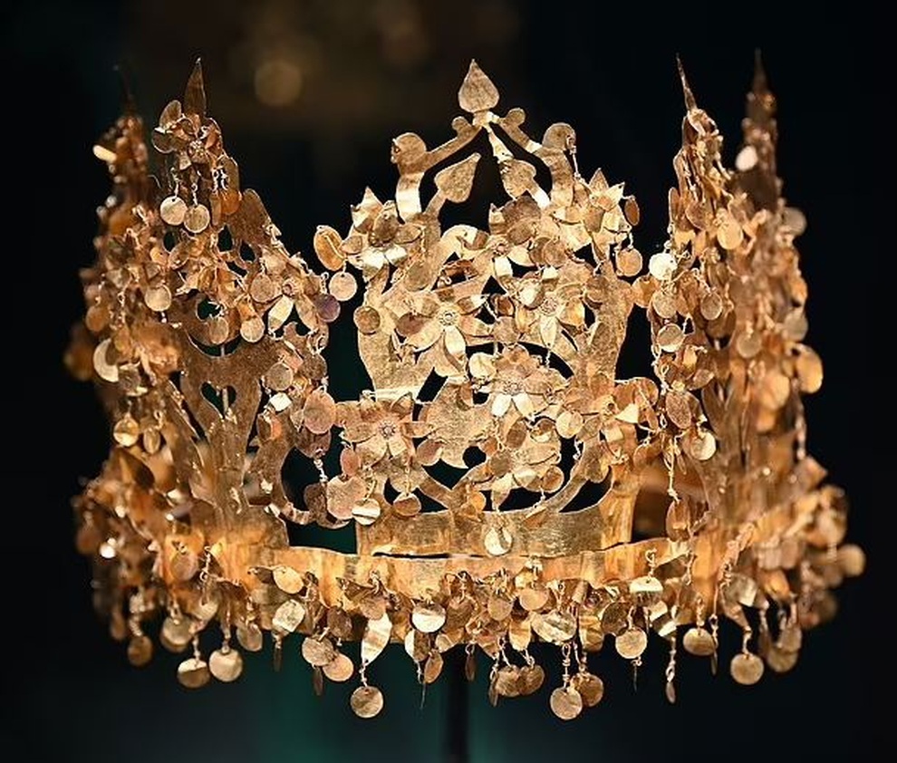 Cuộc săn lùng kho báu 2.000 năm tuổi của Taliban - 2