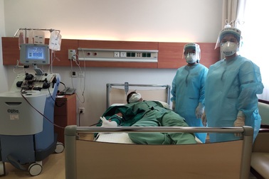 Y, bác sĩ tiên phong hiến huyết tương cứu chữa bệnh nhân Covid-19