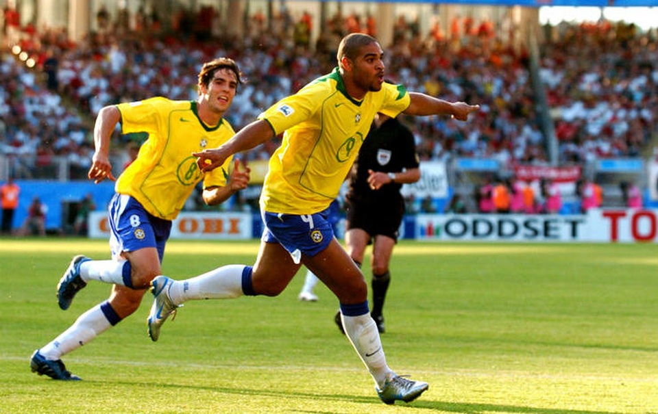 Adriano: Vị “Hoàng đế” lạc lối - 2 Adriano: Vị “Hoàng đế” lạc lối - 2