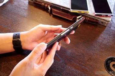 Cận cảnh Turing Phone, smartphone siêu bền, siêu bảo mật