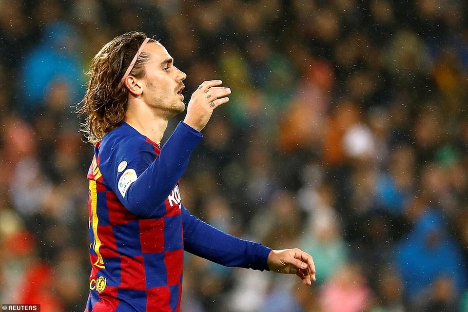 Real Madrid 2-0 Barcelona: Chiến thắng thuyết phục - 5 Real Madrid 2-0 Barcelona: Chiến thắng thuyết phục - 5