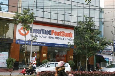 Ngân hàng cạnh tranh gay gắt về thị phần