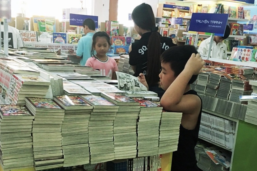 Do giãn cách, học sinh chưa mua được sách giáo khoa, Sở GDĐT có ý kiến gì? - 2 Do giãn cách, học sinh chưa mua được sách giáo khoa, Sở GDĐT có ý kiến gì? - 2
