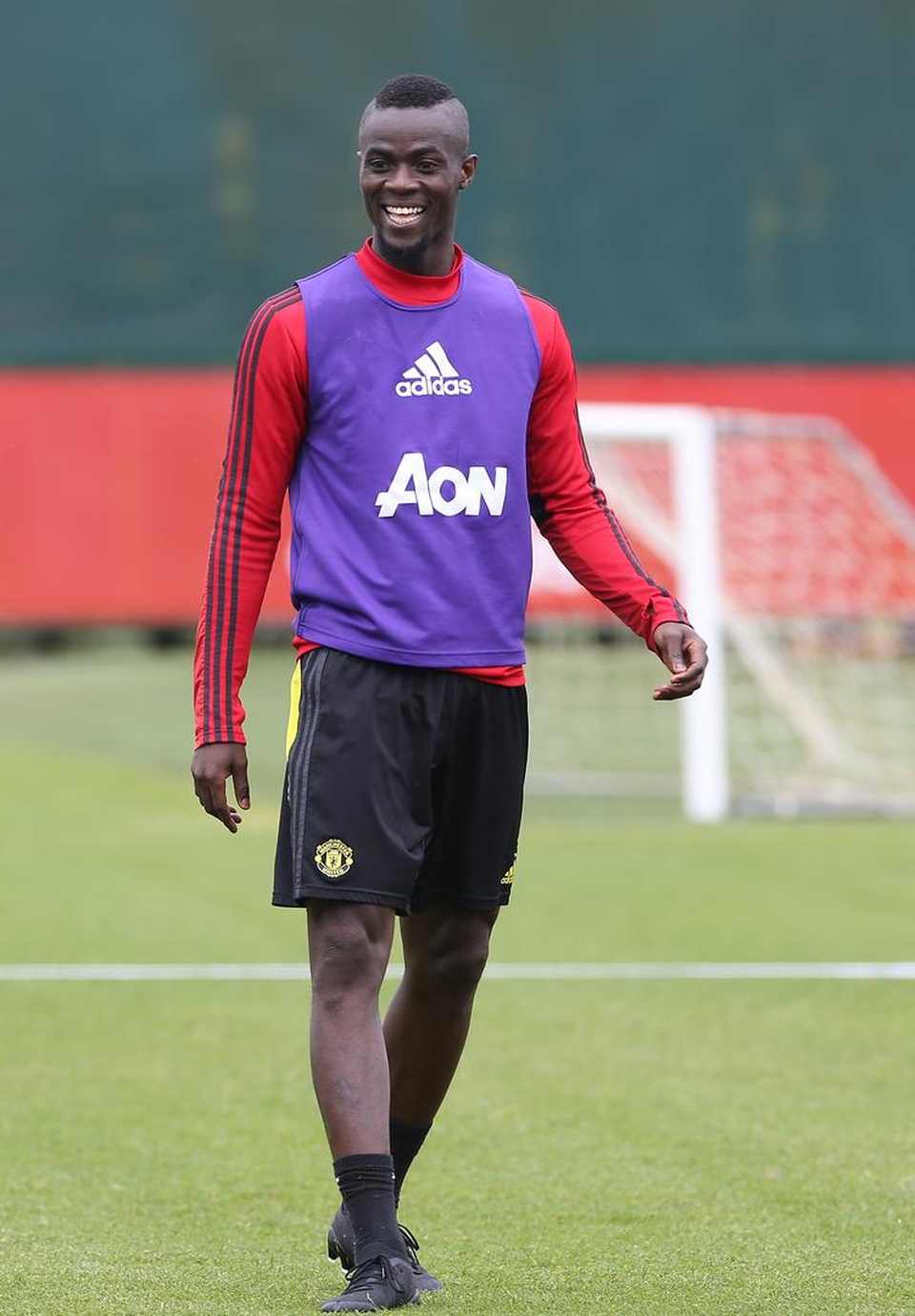 Pogba, Fernandes vui vẻ trong buổi tập toàn đội Man Utd - 3 Pogba, Fernandes vui vẻ trong buổi tập toàn đội Man Utd - 3