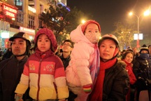 Miền Bắc tiếp tục rét đậm, Biển Đông đề phòng lốc xoáy 