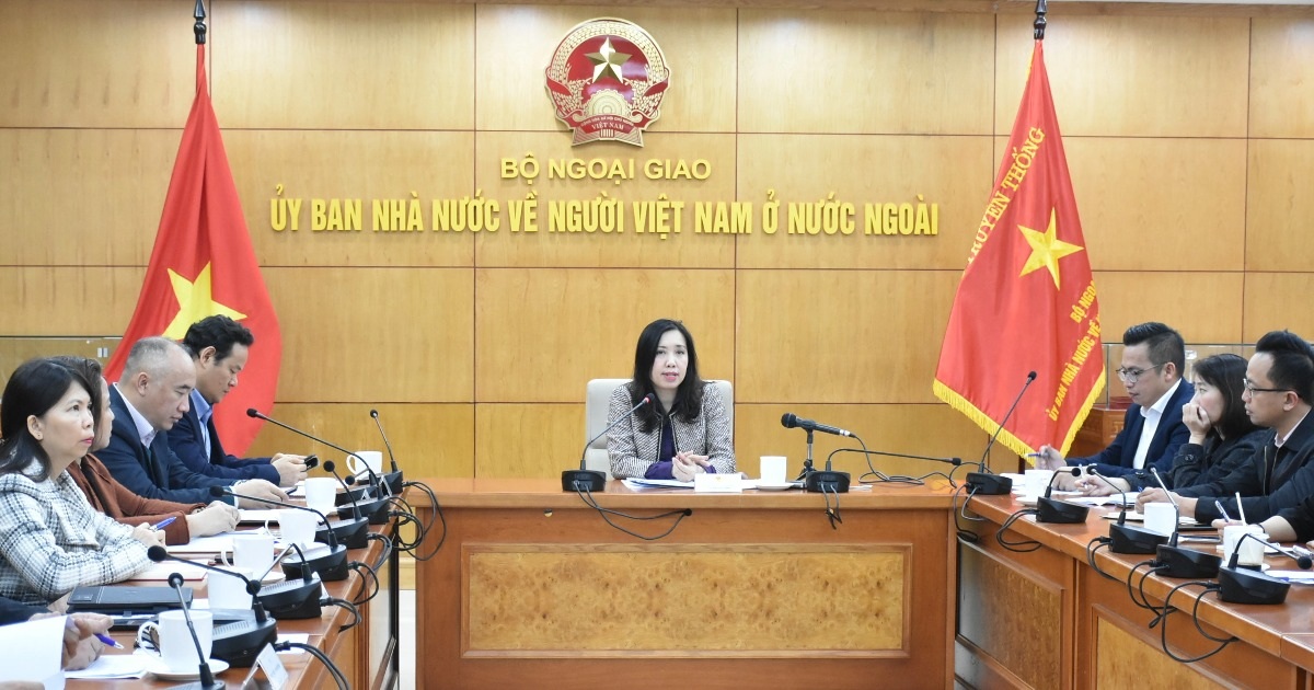 View - Bộ Ngoại giao nêu 7 trọng tâm về công tác người Việt Nam ở nước ngoài | Báo Dân trí