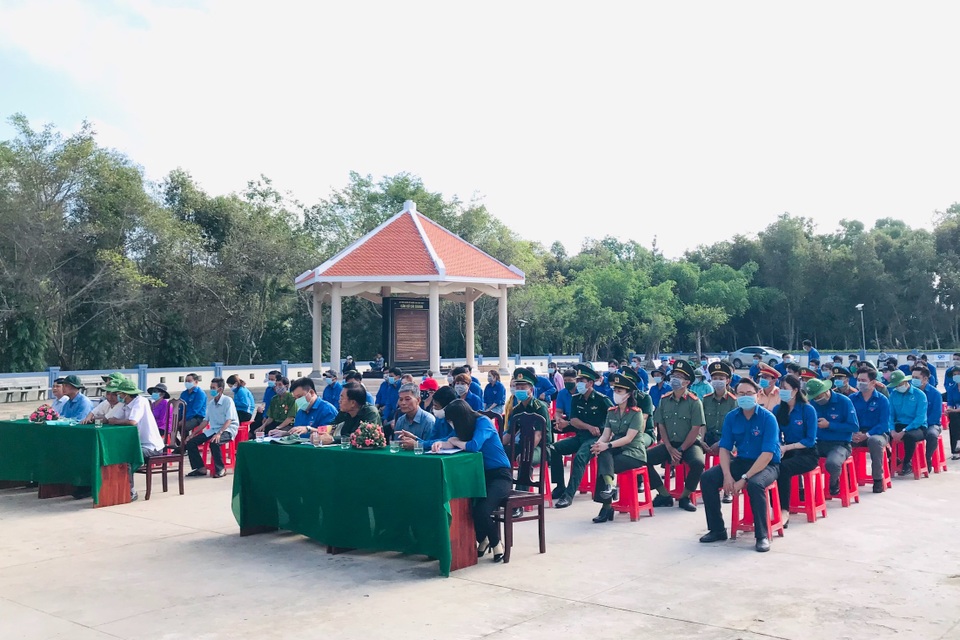 Tháng thanh niên thành công chỉ khi có việc làm đẹp cống hiến cho quê hương - 1 Tháng thanh niên thành công chỉ khi có việc làm đẹp cống hiến cho quê hương - 1