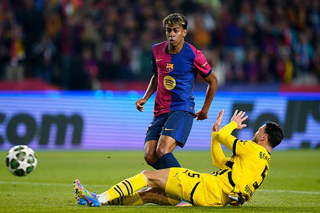 HLV Hansi Flick: Barcelona muốn tiếp tục thắng đậm Dortmund ở lượt về - 2 HLV Hansi Flick: Barcelona muốn tiếp tục thắng đậm Dortmund ở lượt về - 2