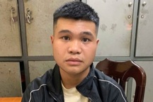 Cụ bà 81 tuổi bị cướp giật ở Hà Nội