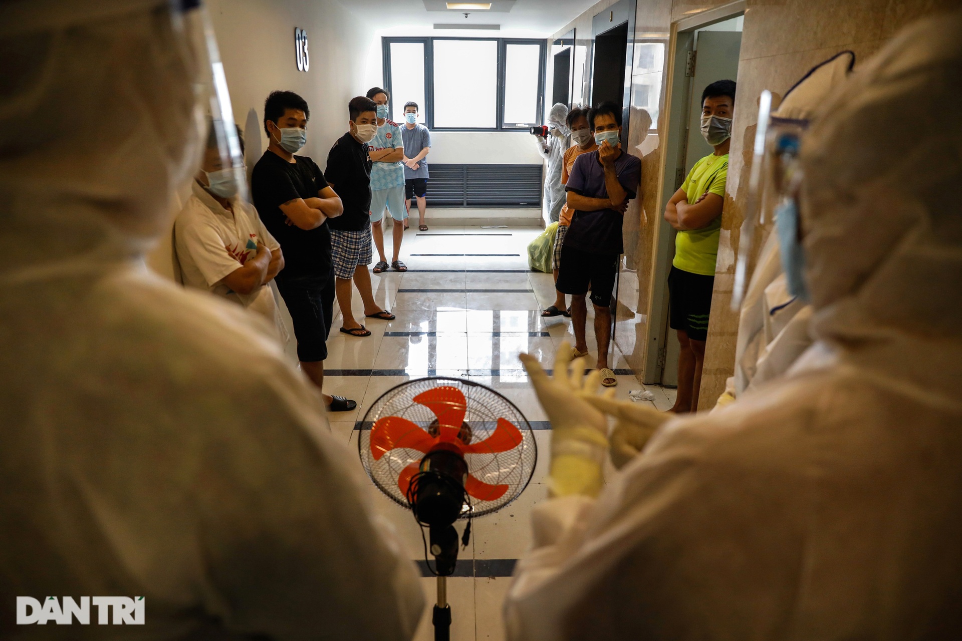 Gặp mặt, trò chuyện trực tiếp với hàng trăm F0 ở TPHCM - 9 Gặp mặt, trò chuyện trực tiếp với hàng trăm F0 ở TPHCM - 9