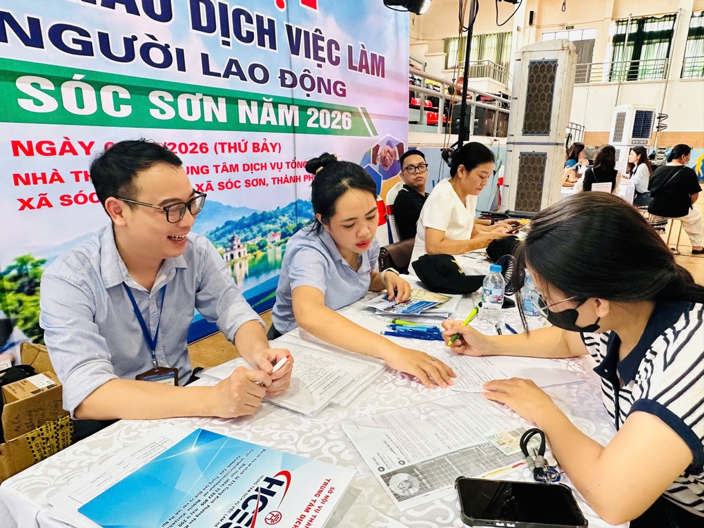 Gần 58% nhu cầu tuyển dụng dành cho lao động trình độ phổ thông - 1