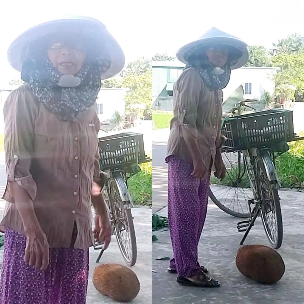 Bà lão bán quả mít lấy tiền viếng đám ma nhưng bị từ chối và cái kết - 1