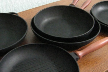 Mẹo tăng tuổi thọ cho chảo gang