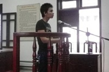 Rủ đi chơi rồi hiếp dâm bạn gái mới quen