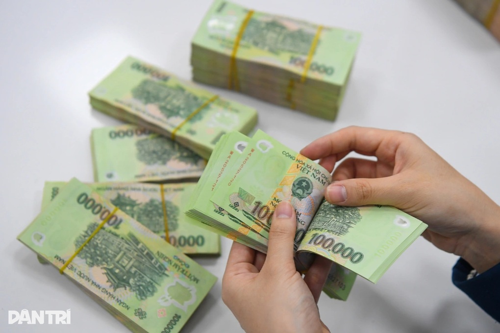 Tặng người dân 100.000 đồng dịp Quốc khánh: NHNN đang phối hợp thực hiện - 1 Tặng người dân 100.000 đồng dịp Quốc khánh: NHNN đang phối hợp thực hiện - 1