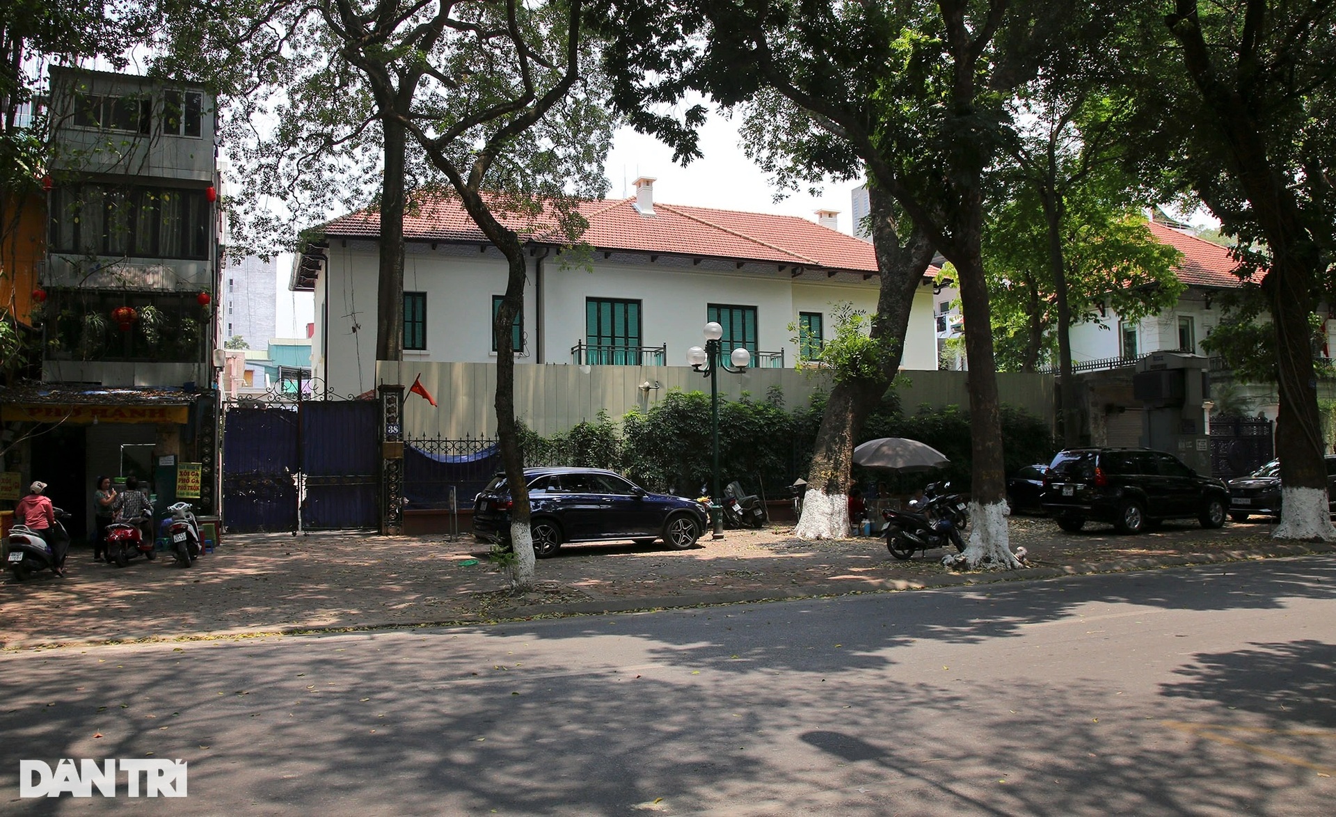 Điểm danh biệt thự trên đất vàng mà TP Hà Nội chỉ cho thuê, không bán - 4 Điểm danh biệt thự trên đất vàng mà TP Hà Nội chỉ cho thuê, không bán - 4