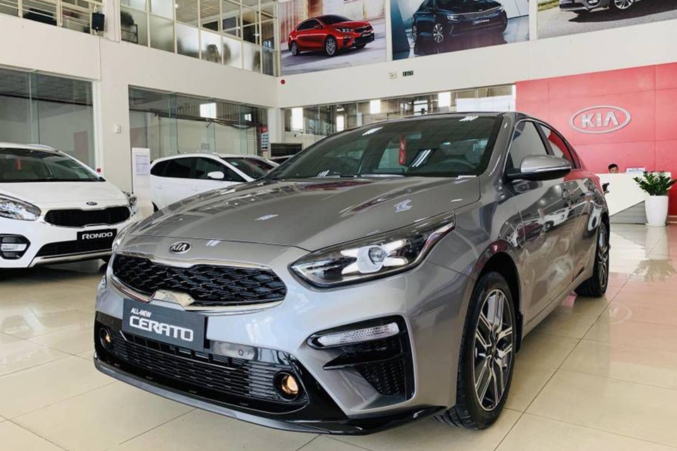 Với 650 triệu đồng, chọn Kia Cerato Deluxe hay Honda City L? - 2