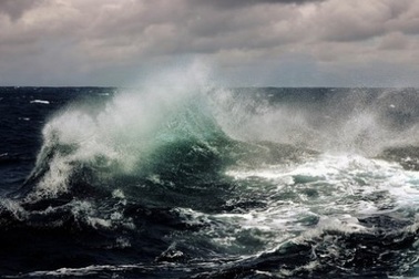 Xuất hiện áp thấp nhiệt đới trên Biển Đông