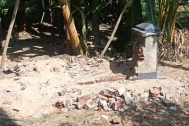Kết quả bất ngờ vụ 2 người bỏ chạy khi đang đào mộ