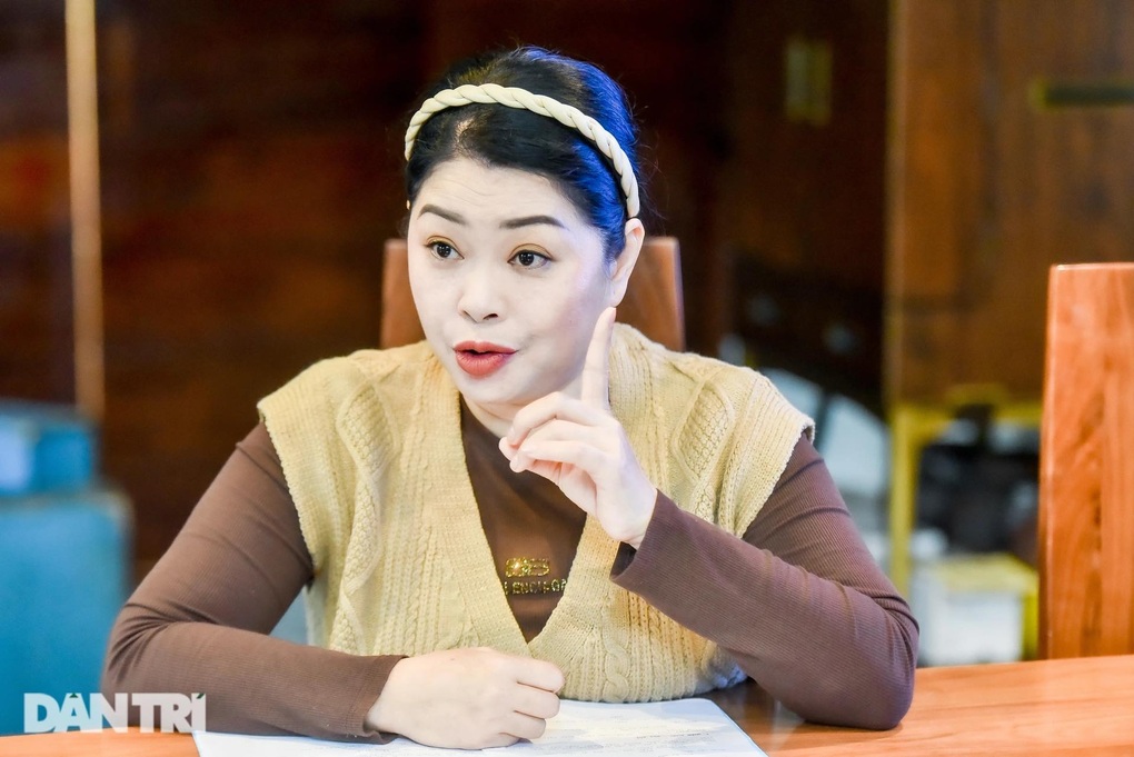 Thanh Tú cháo lòng tuổi 48: Dị ứng với đại gia, là bà ngoại bỉm sữa - 2 Thanh Tú cháo lòng tuổi 48: Dị ứng với đại gia, là bà ngoại bỉm sữa - 2