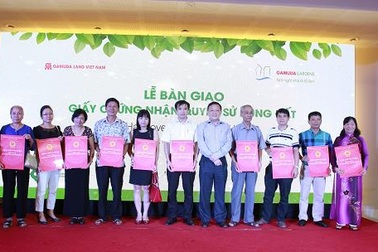 Cư dân  Gamuda Gardens chính thức nhận sổ đỏ