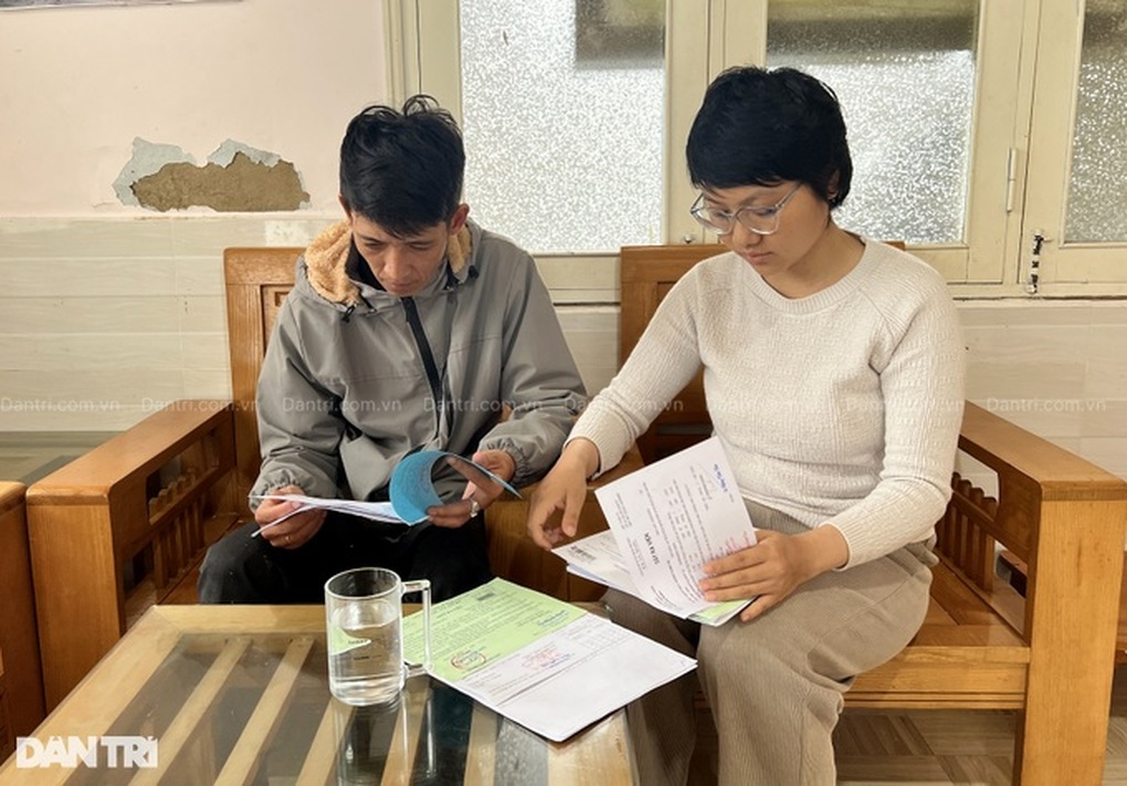 Nước mắt bế tắc trước cơ hội cuối cùng của người mẹ trẻ - 3 Nước mắt bế tắc trước cơ hội cuối cùng của người mẹ trẻ - 3