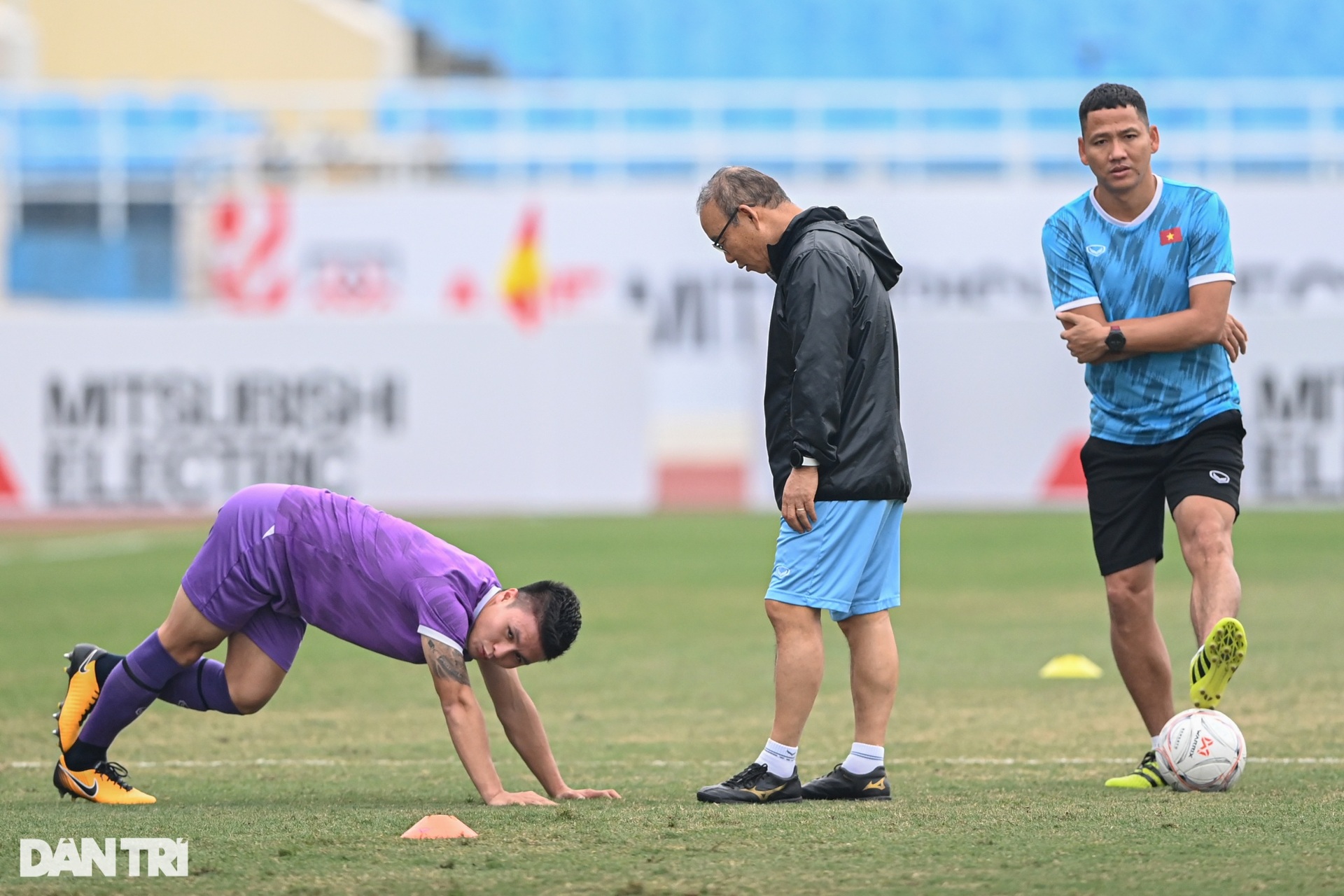 Buổi tập cuối cùng của HLV Park Hang Seo trên sân Mỹ Đình - 10