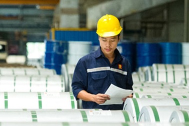 Tôn giả, tôn gian tái xuất: Không thể để doanh nghiệp “tự bơi”