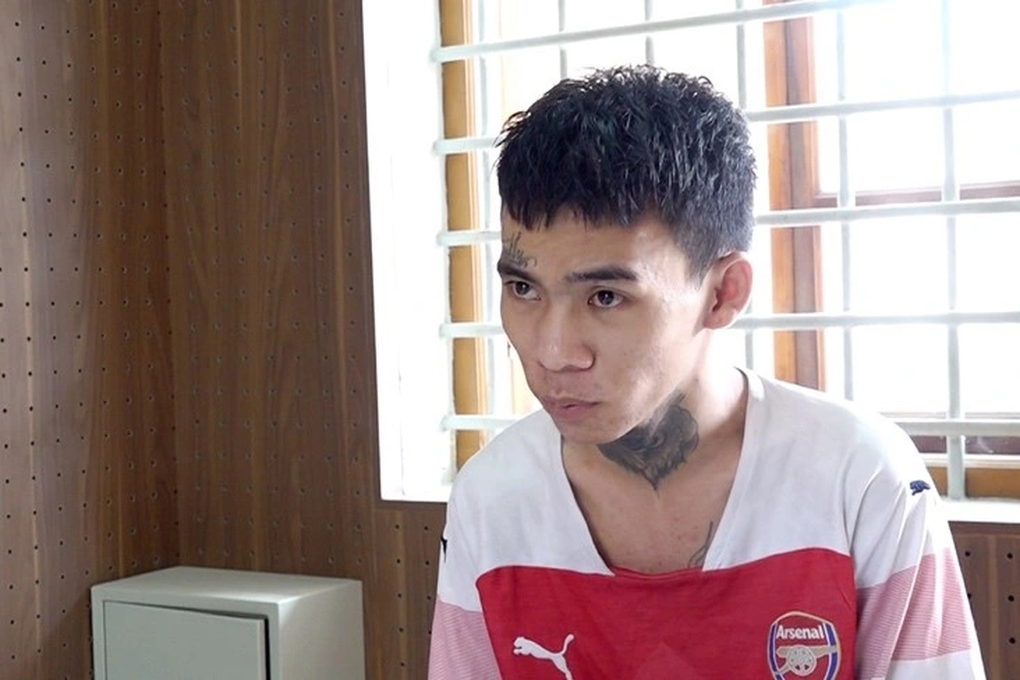 Chém bảo vệ quán nhậu để cướp tài sản - 1