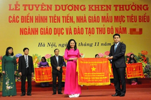 Giáo viên trẻ nhất được Hà Nội xét tặng Nhà giáo Ưu tú năm nay ở tuổi 43